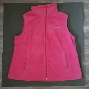 Columbia vest